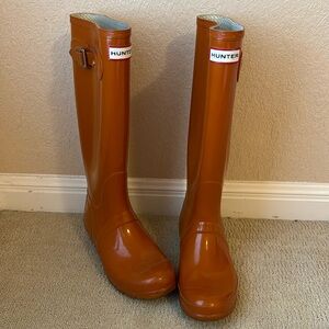 Burnt orange hunter rain boots